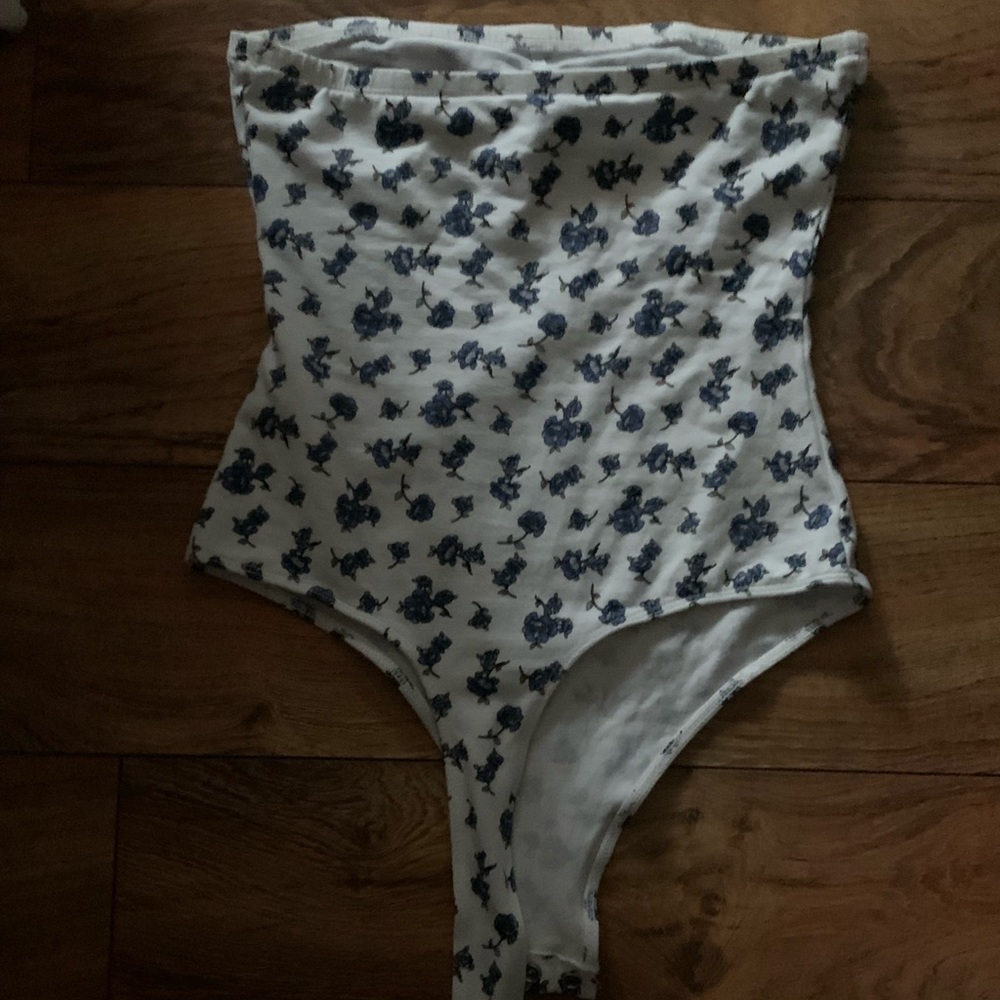 small, flower pattern, no straps, thong back